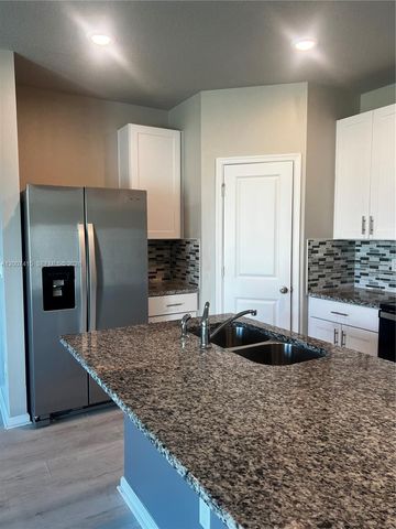 6349 Topsail Dr, West Palm Beach, FL 33413