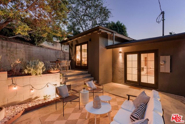 3639 Roderick Road, Los Angeles, CA 90065