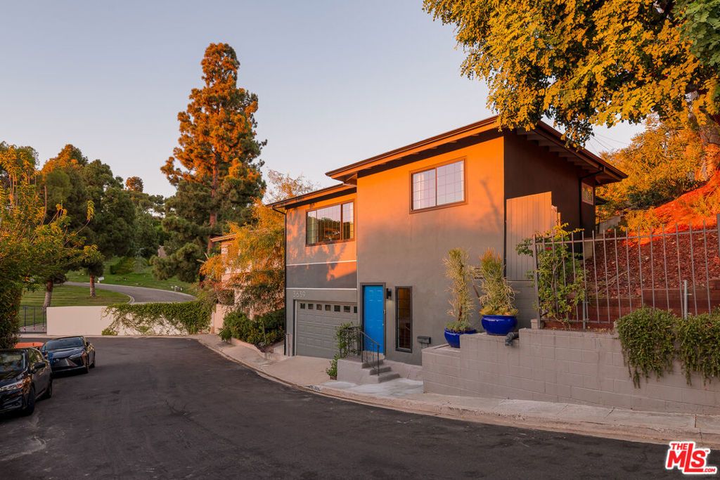 3639 Roderick Road, Los Angeles, CA 90065 — photo 3