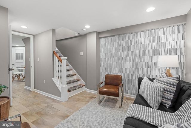 3021 24TH ST NE, Washington, DC 20018