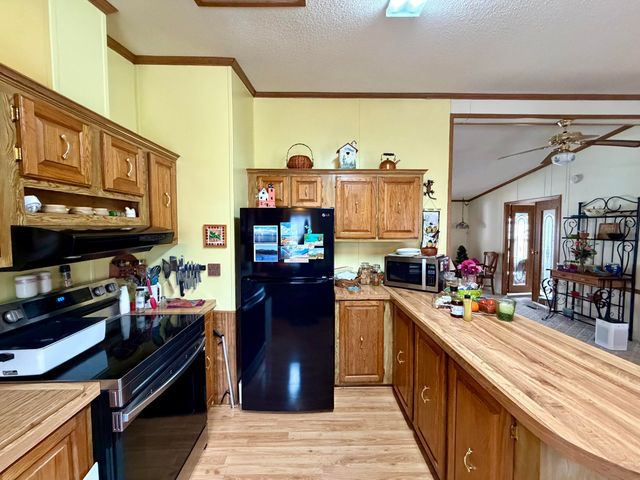 157 Apple Court, Muskegon, MI 49445