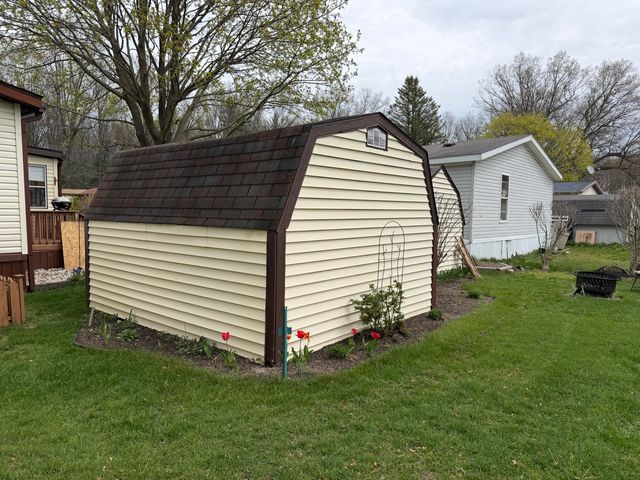 157 Apple Court, Muskegon, MI 49445