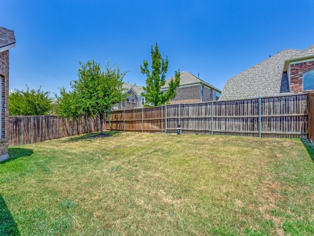 107 Live Oak Drive, Wylie, TX 75098