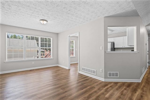 70 Aberdeen Place, Acworth, GA 30101