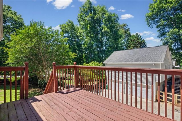 70 Aberdeen Place, Acworth, GA 30101