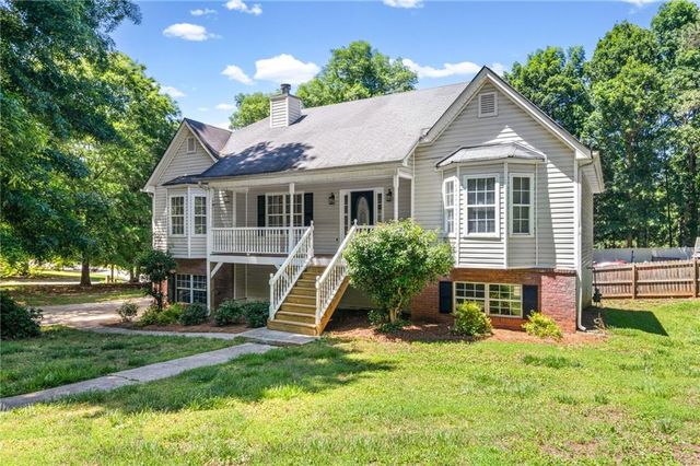 70 Aberdeen Place, Acworth, GA 30101
