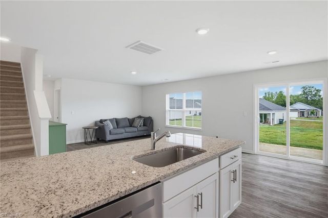 167 Birch Tree Way, Mayodan, NC 27027