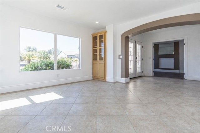 16245 Ridge View Drive, Apple Valley, CA 92307