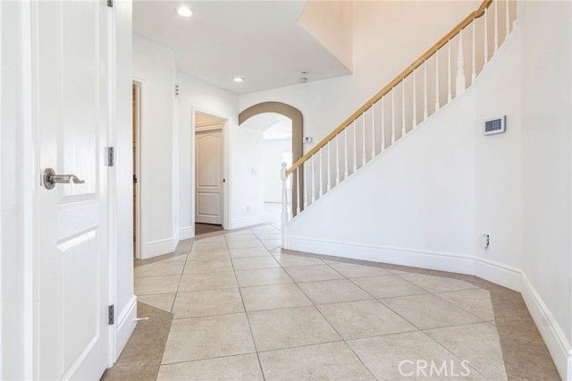 16245 Ridge View Drive, Apple Valley, CA 92307