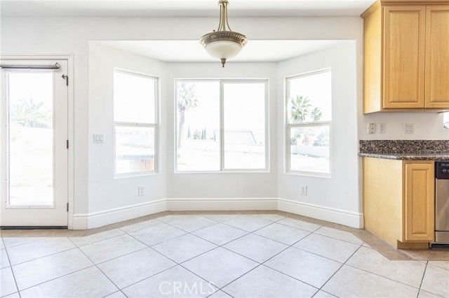 16245 Ridge View Drive, Apple Valley, CA 92307