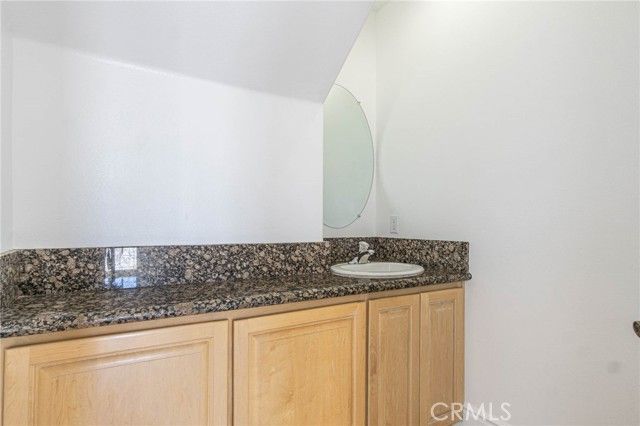 16245 Ridge View Drive, Apple Valley, CA 92307