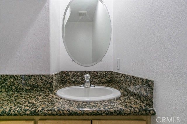 16245 Ridge View Drive, Apple Valley, CA 92307