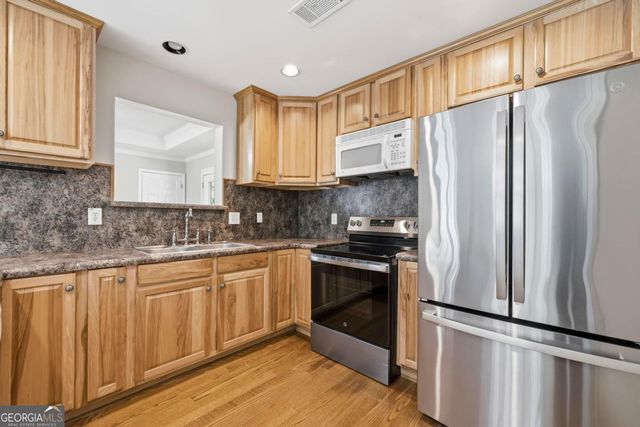 280 E Riverbend Drive, Eatonton, GA 31024