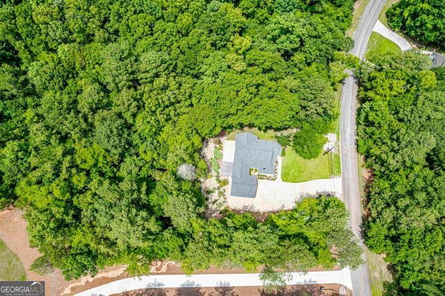 280 E Riverbend Drive, Eatonton, GA 31024