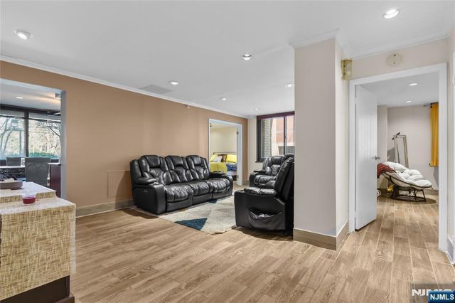 326 Prospect Avenue 1A, Hackensack, NJ 07601