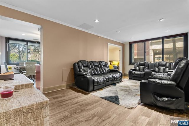 326 Prospect Avenue 1A, Hackensack, NJ 07601