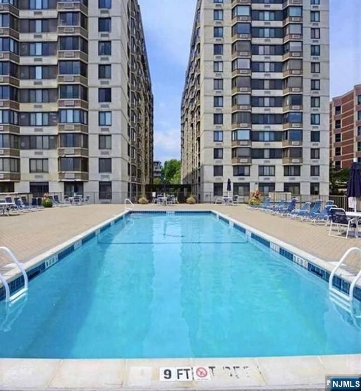 326 Prospect Avenue 1A, Hackensack, NJ 07601