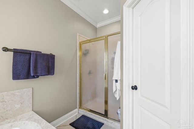 5674 English Turn Dr, Pace, FL 32571