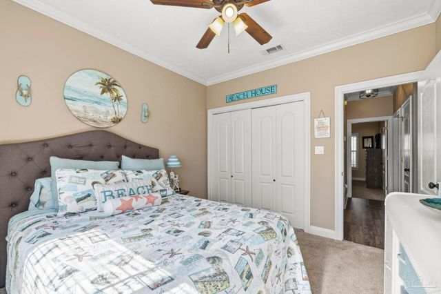 5674 English Turn Dr, Pace, FL 32571