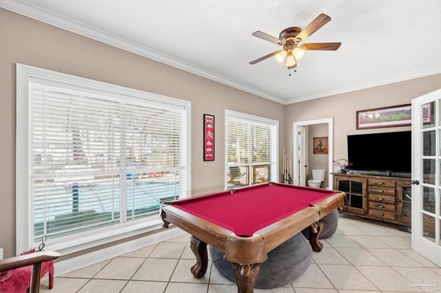 5674 English Turn Dr, Pace, FL 32571