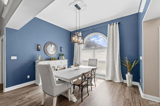 5674 English Turn Dr, Pace, FL 32571