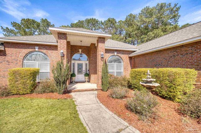 5674 English Turn Dr, Pace, FL 32571