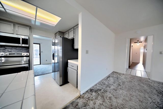 3704 Corte Madera Ave, Modesto, CA 95356