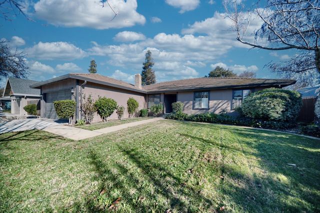 3704 Corte Madera Ave, Modesto, CA 95356