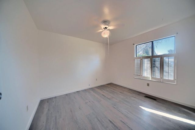 3704 Corte Madera Ave, Modesto, CA 95356