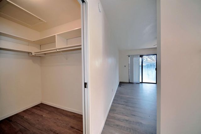 3704 Corte Madera Ave, Modesto, CA 95356