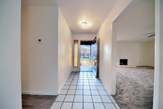 3704 Corte Madera Ave, Modesto, CA 95356