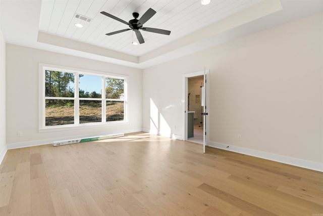 265 Middleton Place Drive, Benton, AR 72019