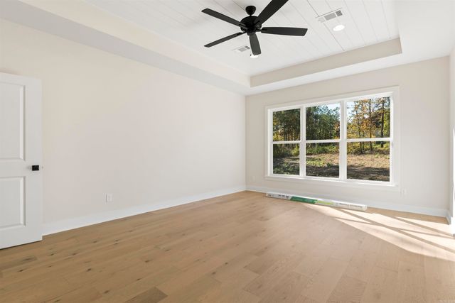 265 Middleton Place Drive, Benton, AR 72019