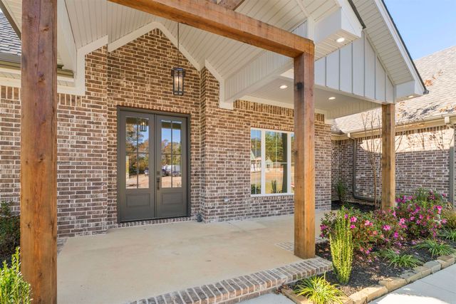 265 Middleton Place Drive, Benton, AR 72019