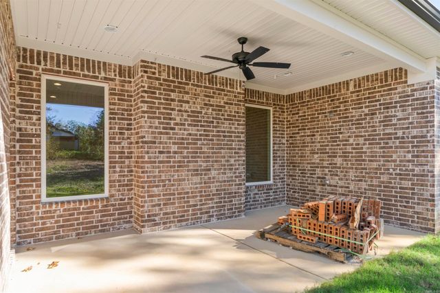 265 Middleton Place Drive, Benton, AR 72019