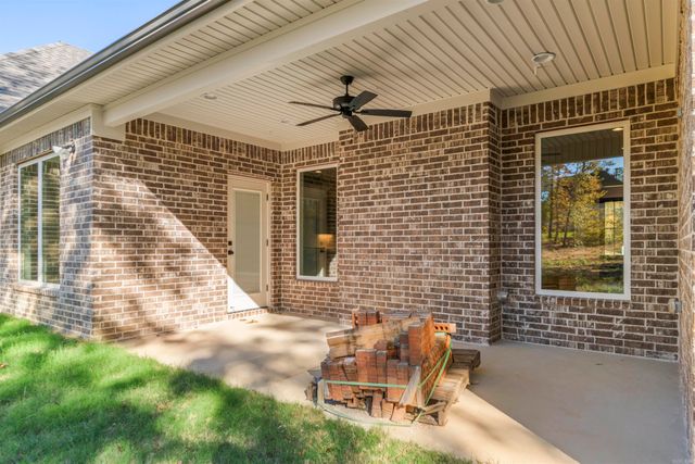 265 Middleton Place Drive, Benton, AR 72019