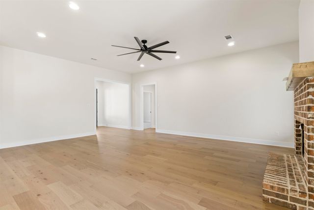 265 Middleton Place Drive, Benton, AR 72019