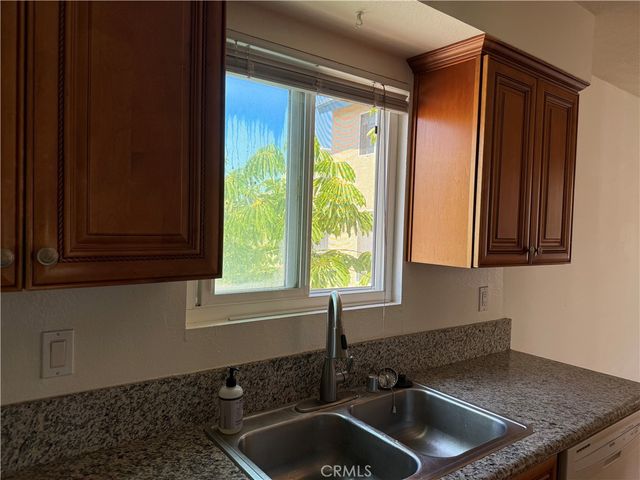 222 20th, Huntington Beach, CA 92648