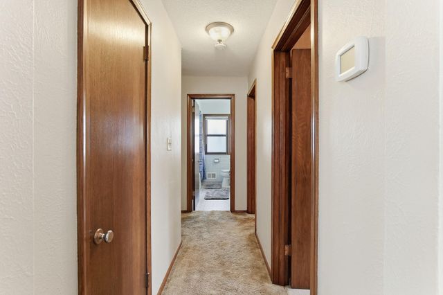 300 Edith Drive, West Saint Paul, MN 55118