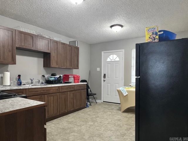 2301 & 2303 Brown St, Little Rock, AR 72204