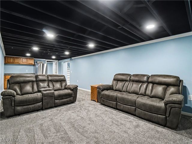 3640 Hetzel Drive, Parma, OH 44134