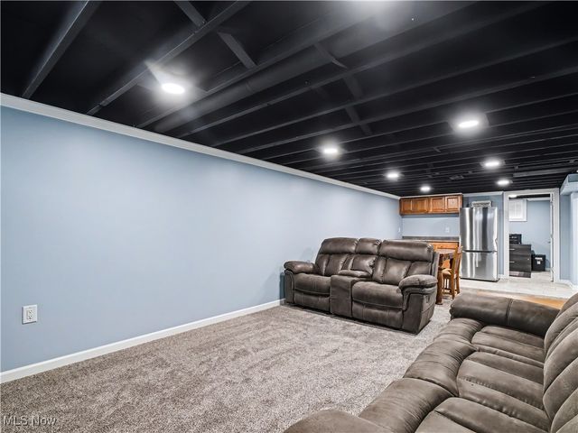 3640 Hetzel Drive, Parma, OH 44134