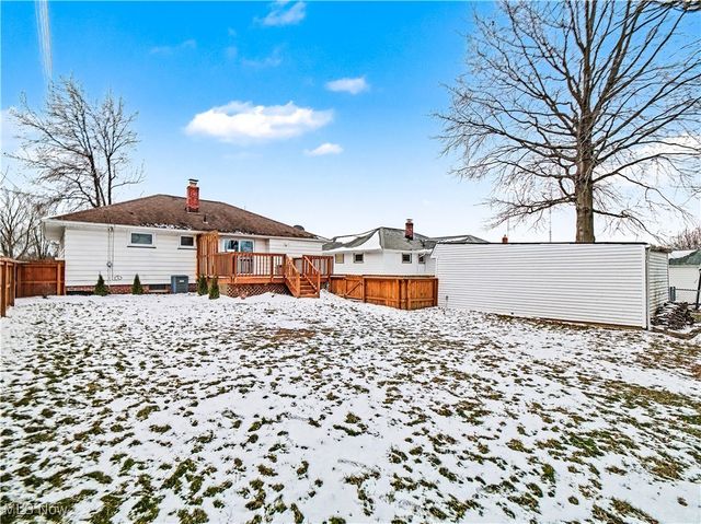 3640 Hetzel Drive, Parma, OH 44134