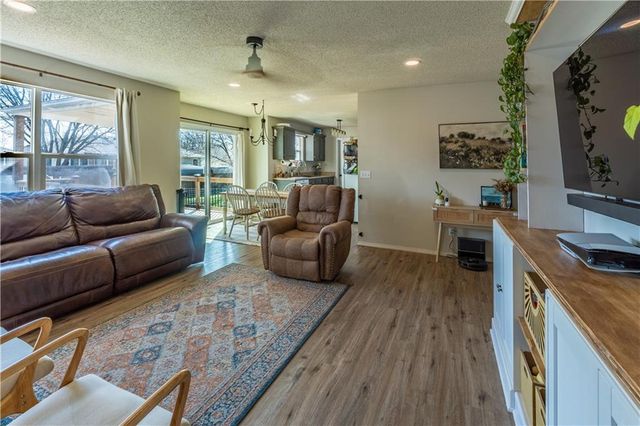 513 Kennedy Street, Frontenac, KS 66763