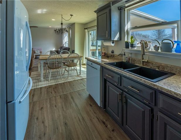 513 Kennedy Street, Frontenac, KS 66763