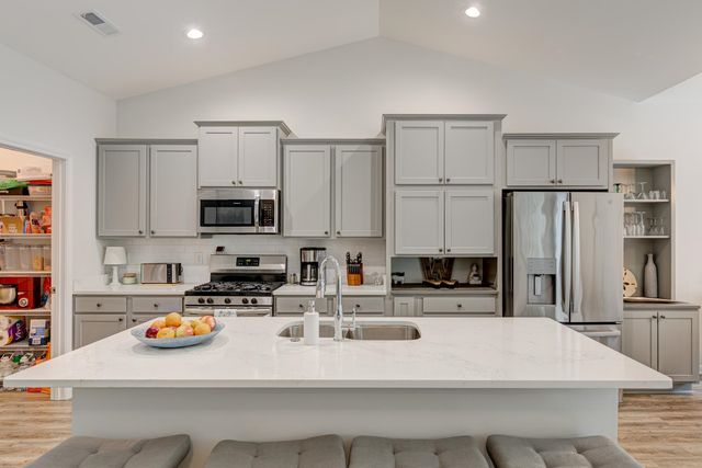 511 Grain Field Dr., Georgetown, SC 29440