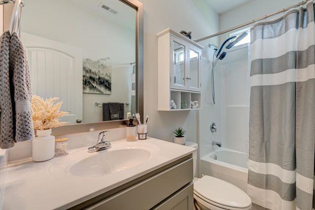 511 Grain Field Dr., Georgetown, SC 29440