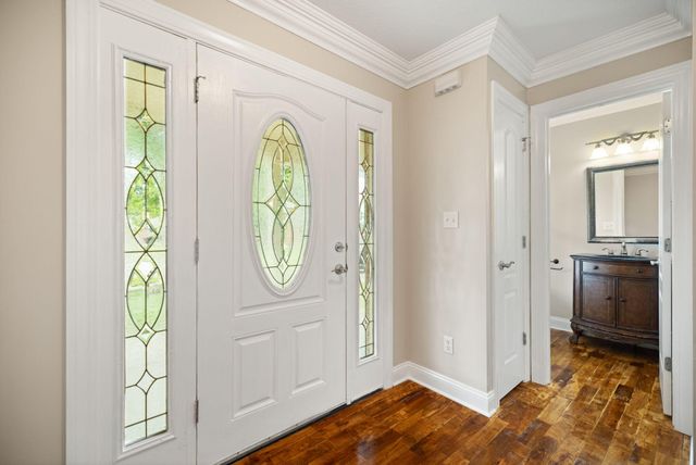810 Pau Ferro Court, Berea, KY 40403