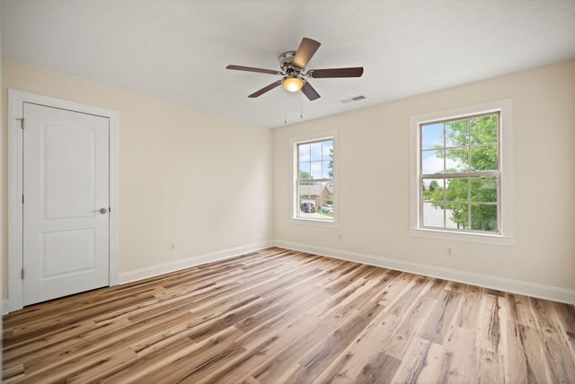810 Pau Ferro Court, Berea, KY 40403