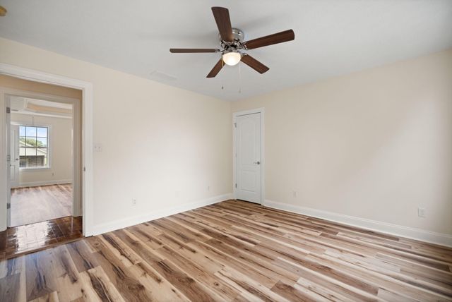 810 Pau Ferro Court, Berea, KY 40403
